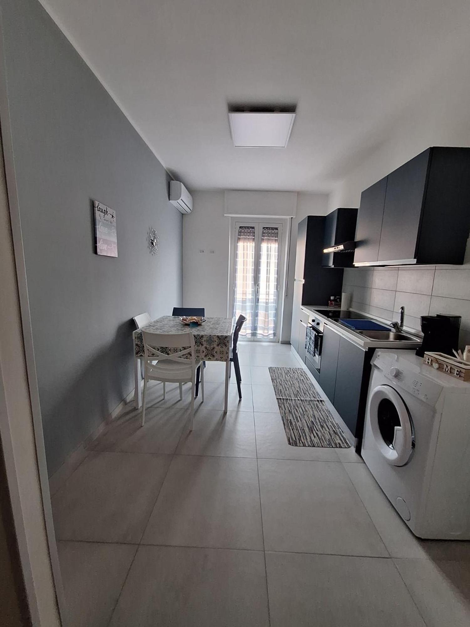 Desy Apartment 시라쿠사 외부 사진